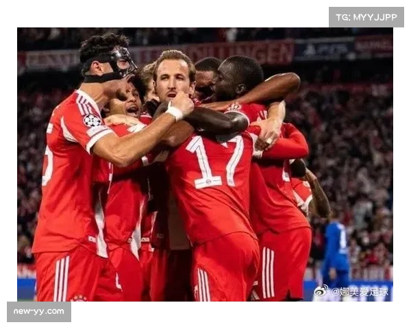 欧冠奖杯巡展点燃城市激情 群众体育盛行业余赛事掀热潮