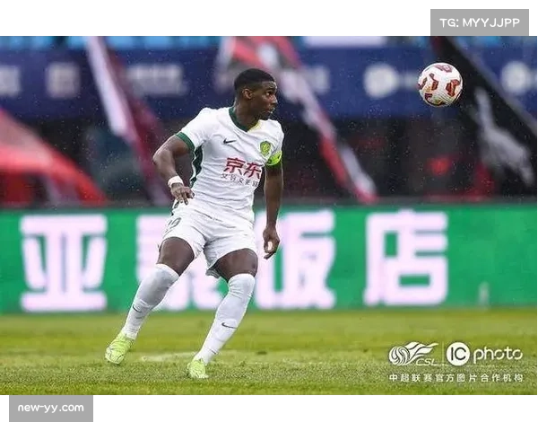 拉米罗变阵收获成效 北京国安亚冠赛场战术调整